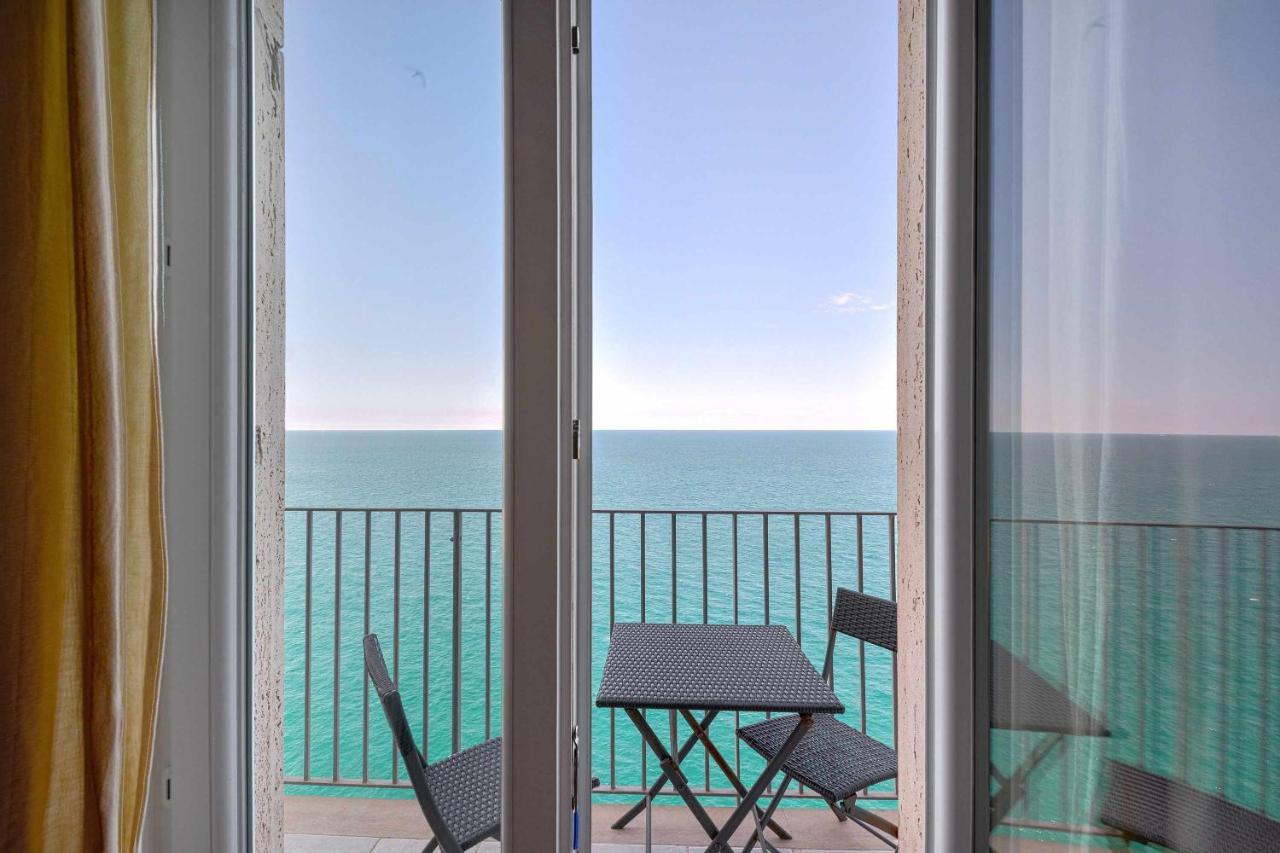 Amoredimare Casa Vacanze بولينيانو آ ماري المظهر الخارجي الصورة